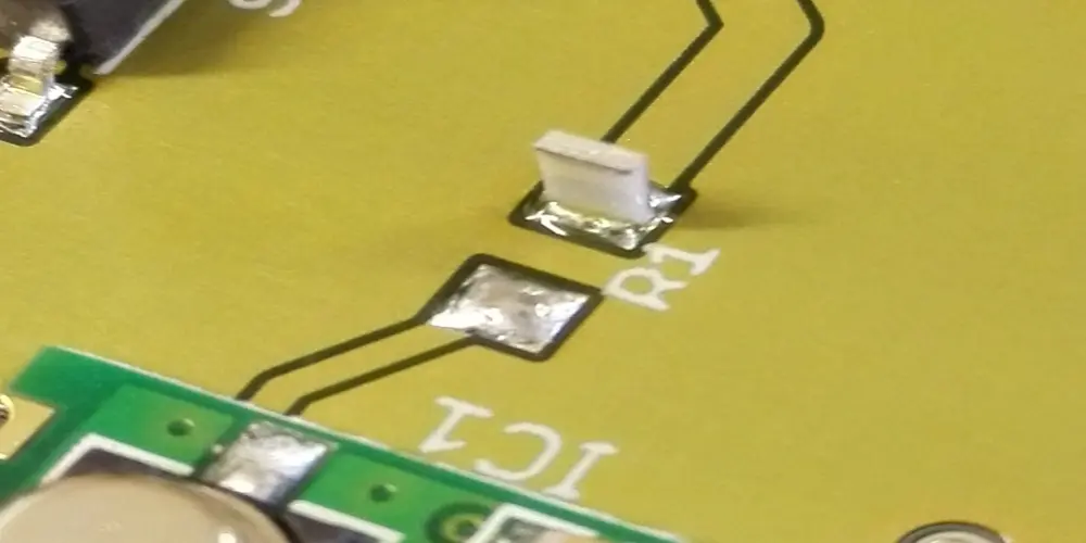 SMD soldering defect tombstoning
